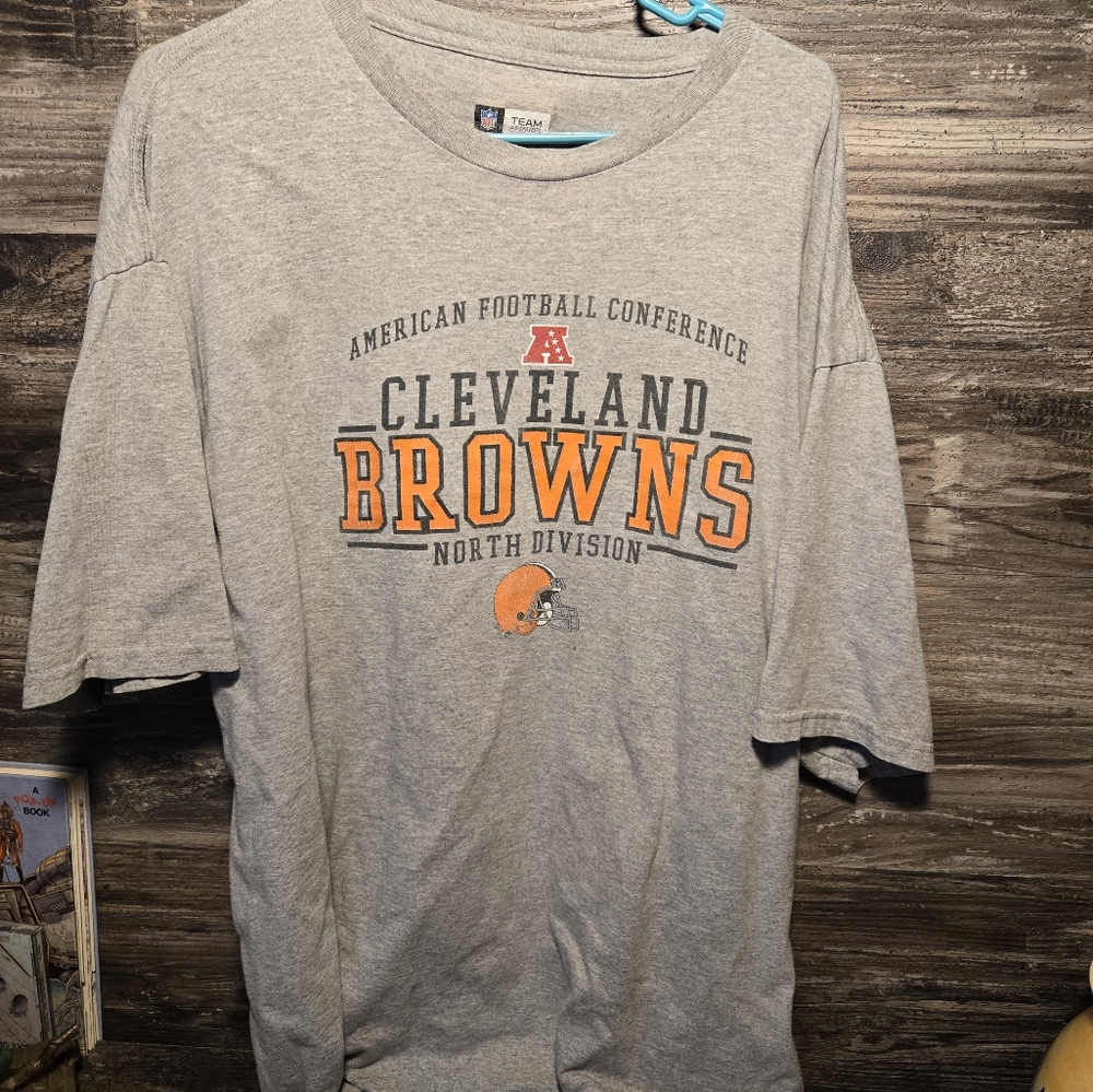 Vintage NFL Official Football Cleveland Browns Men's Short Sleeve Shirt Size XXL